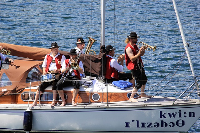 而在比赛的 而在比赛的